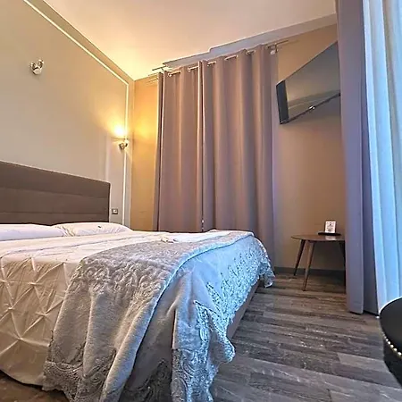 Candia41 Couette-café 2*