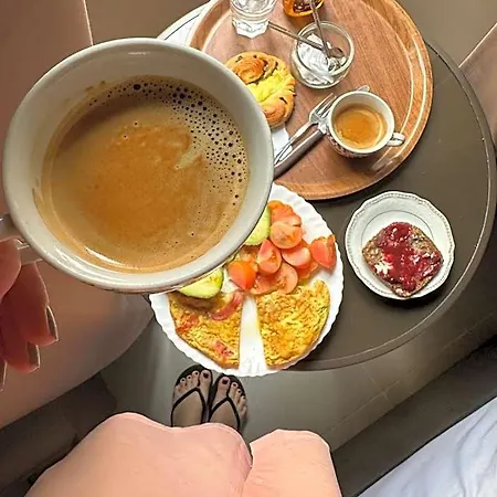 Candia41 Couette-café 2*
