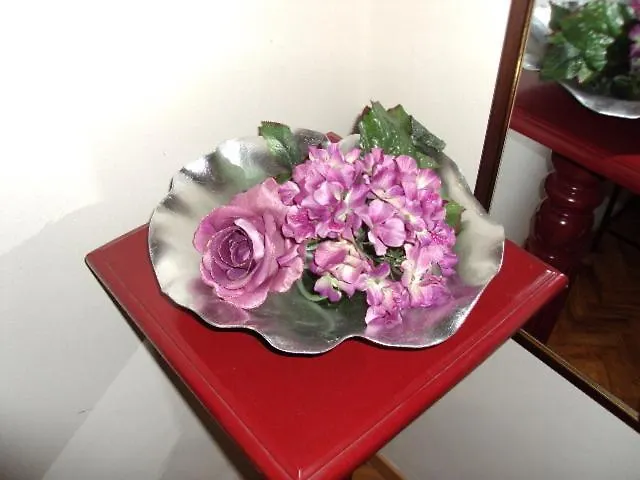 Candia41 Bed and breakfast 2*