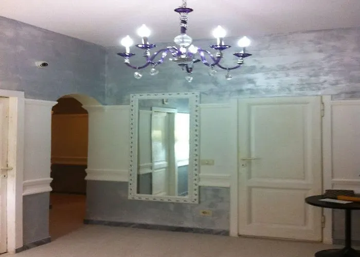 Candia41 Bed and breakfast 2*