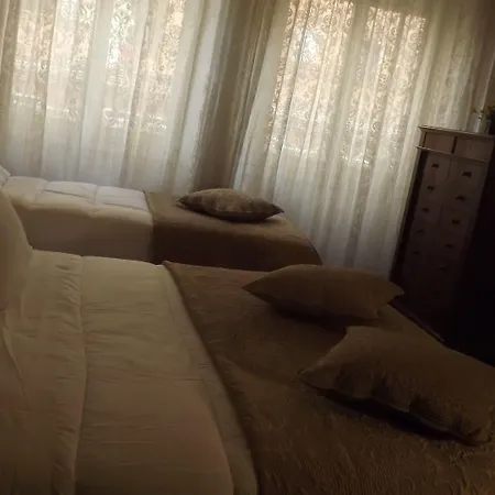 Candia41 Bed & Breakfast 2*